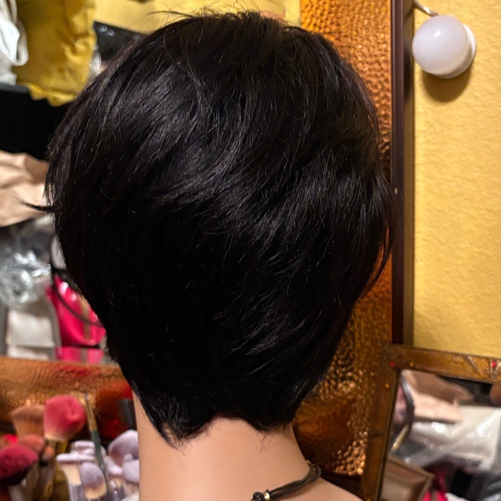 Elegant Black Wig for Women Genuine Human Hair - Picture 2 of 4